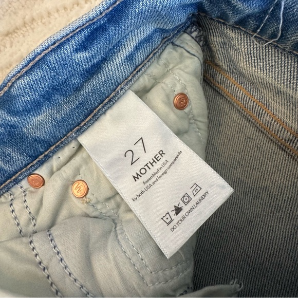 Mother High Waisted Rider Skimp Jeans in The Confession Wash - Picture 10 of 15